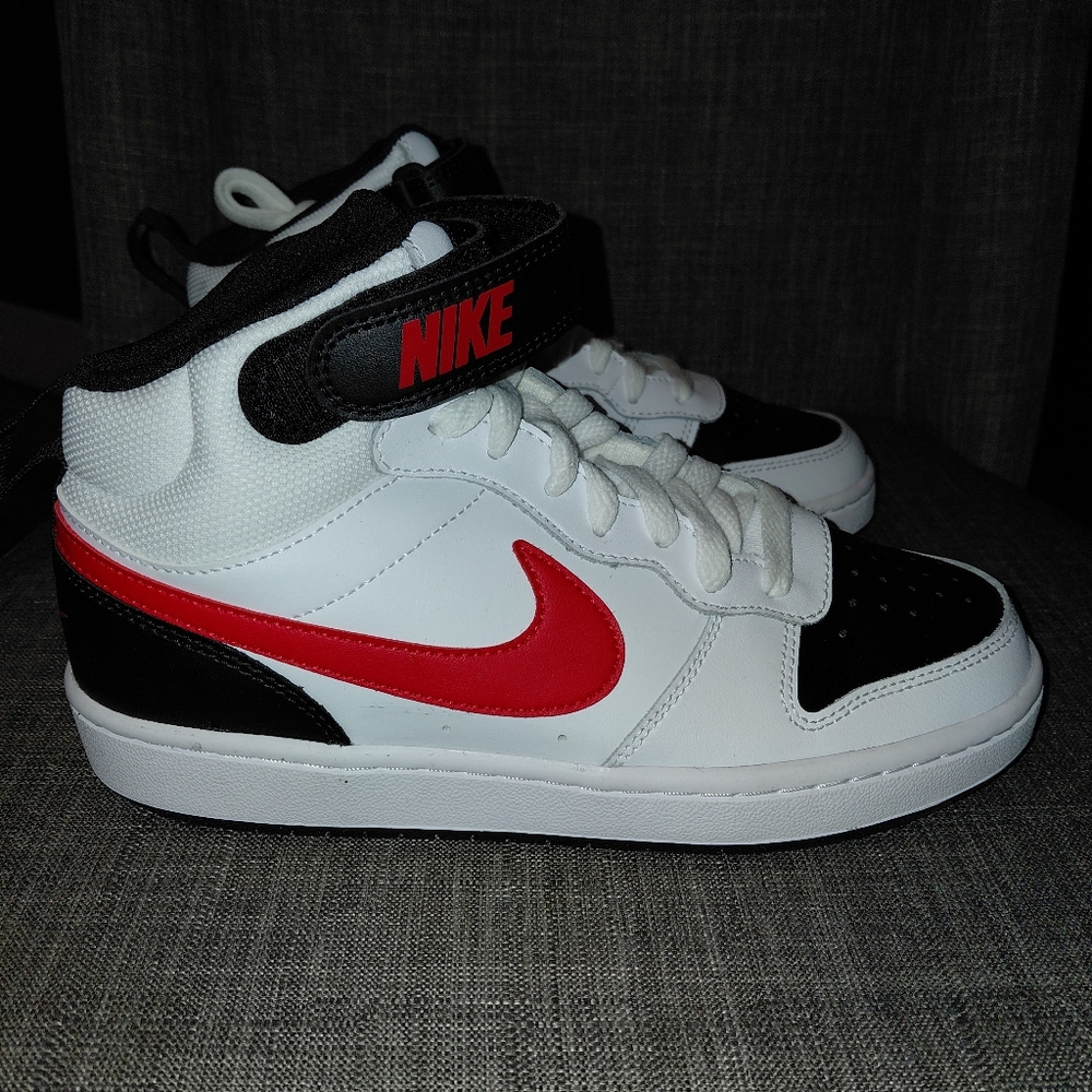 Nike Court Borough Mid 2 Kids Sneakers Size 5.5